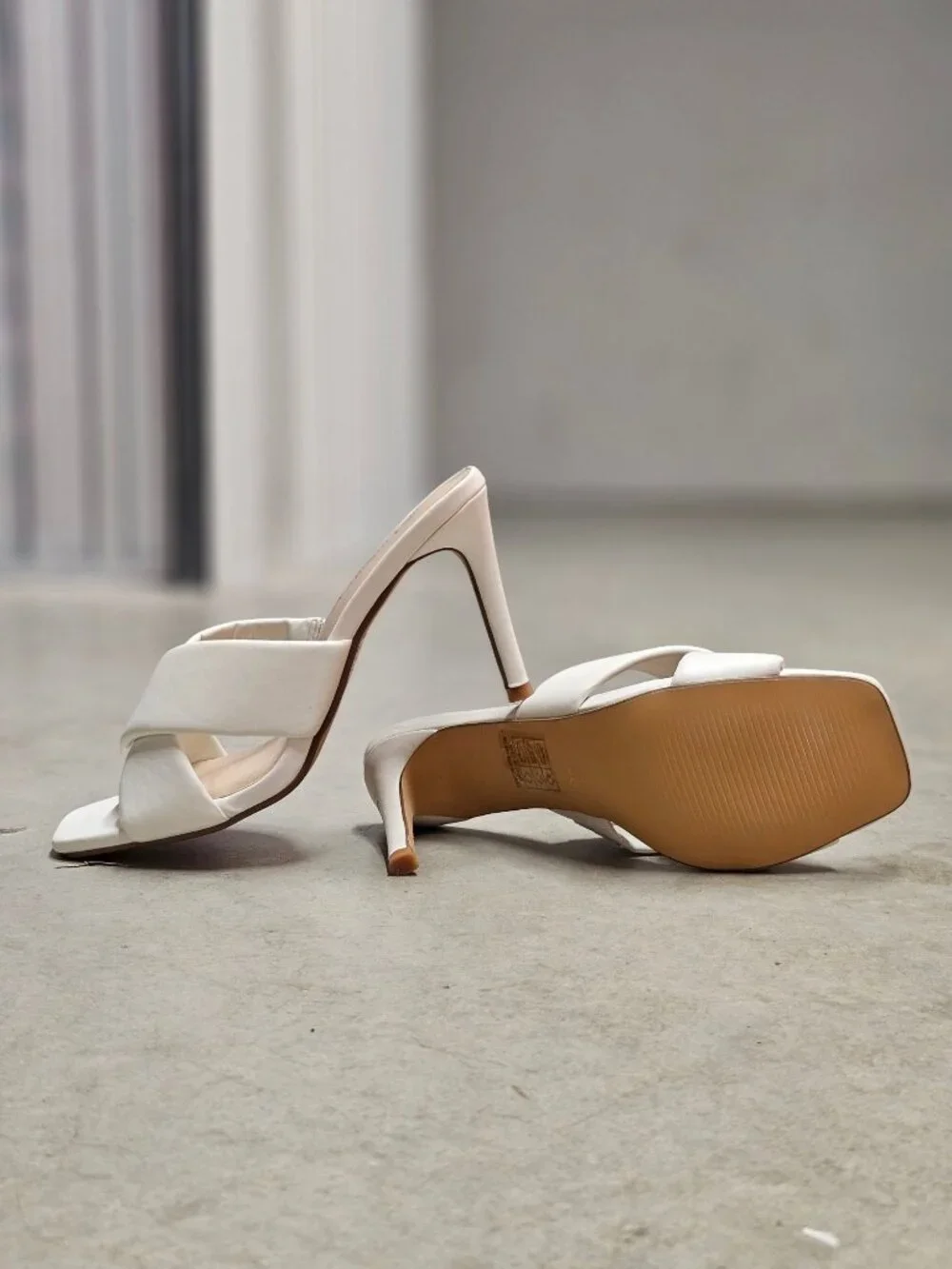 White Cross Strap Stiletto Heel Mules With Square Toe Design For Women